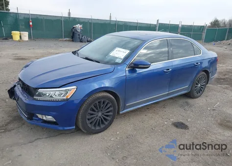 2016 Volkswagen Passat 1.8T Se из США, поврежденный, VIN 1VWBT7A37GC022682